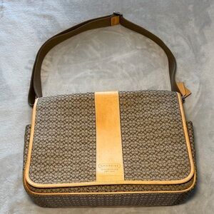 Coach Brown Diaper Bag – Changing Pad Included